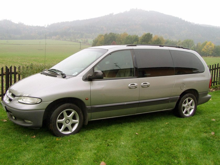 Крайслер Вояджер 2