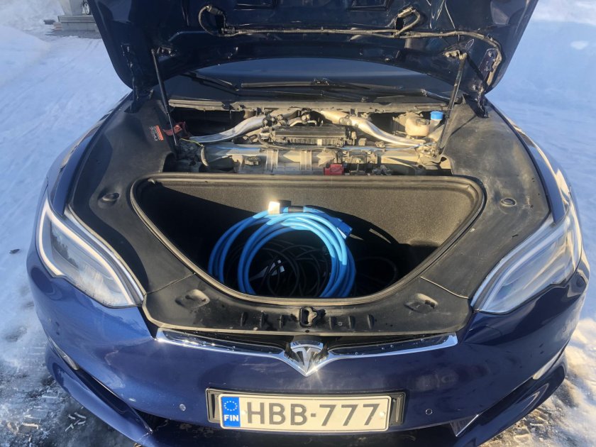 Тесла под капотом