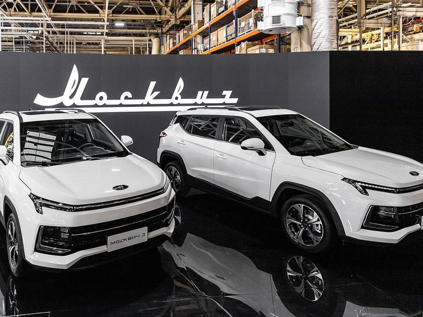 Москвич кроссовер 2022г