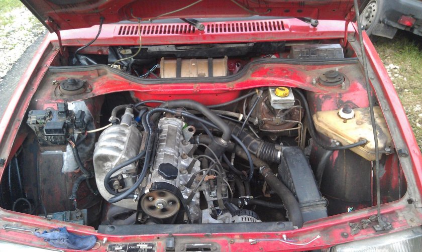 Мотор Москвич 2141 2.0