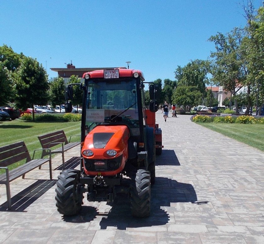 Гольдони трактор