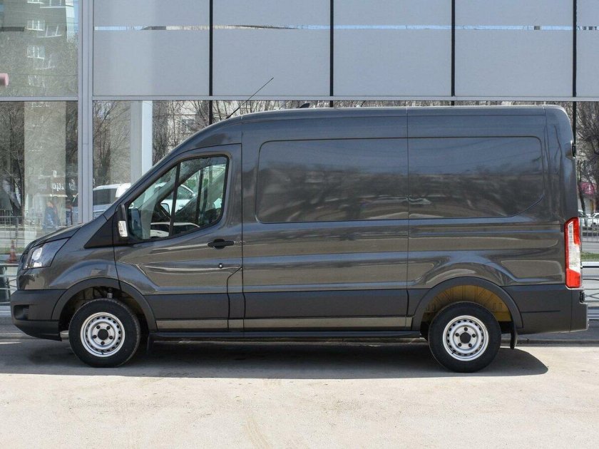 Ford Transit 7