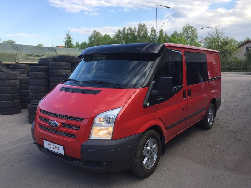 Ford Transit 7