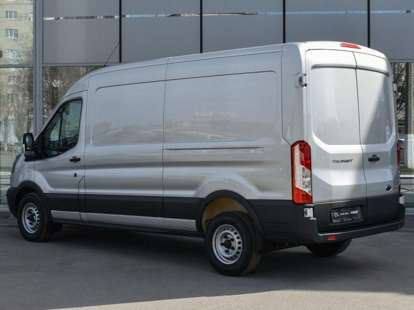 Ford Transit 2021