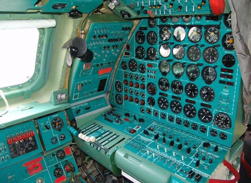 Ту-95мс кабина