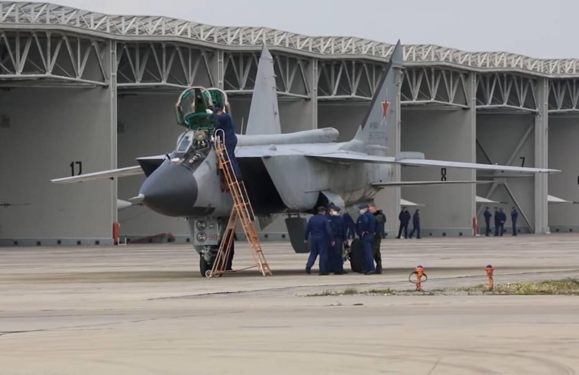 Миг-31 с кинжалом