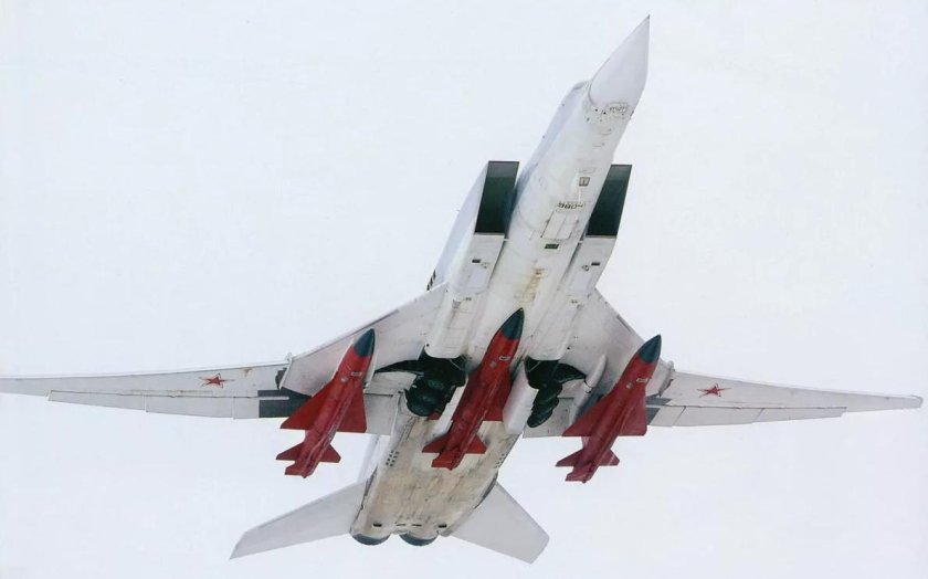 Ту-22м3 с ракетами х-32