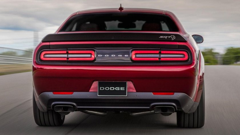 Dodge Challenger СРТ