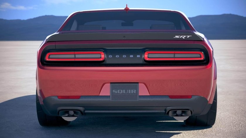 Додж Челленджер 2020 сзади
