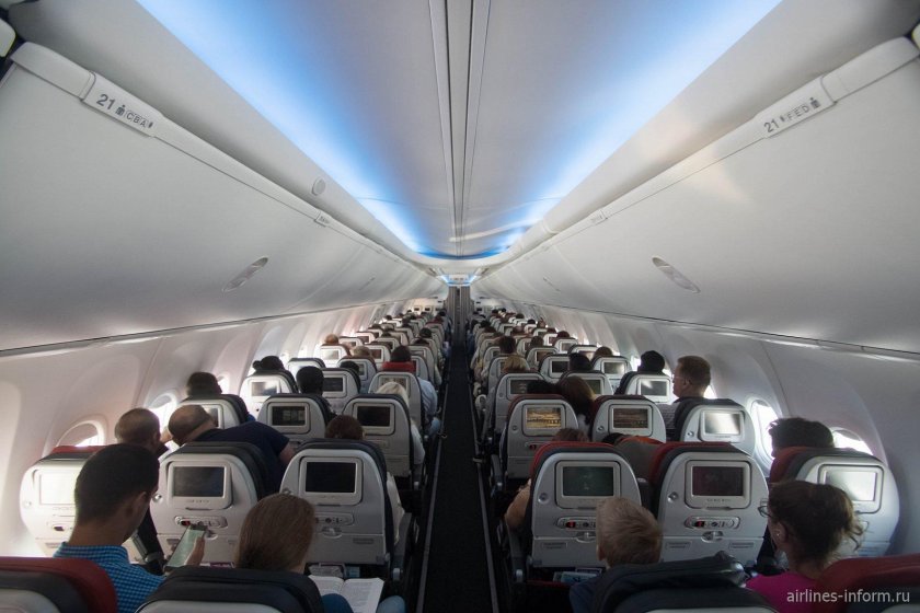 Boeing 737-800 Turkish Airlines салон