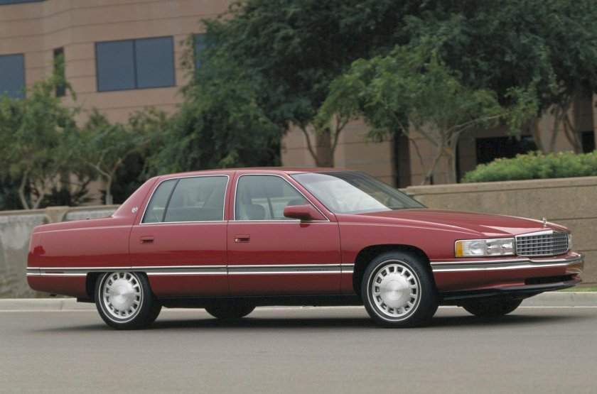Кадиллак Deville 1994