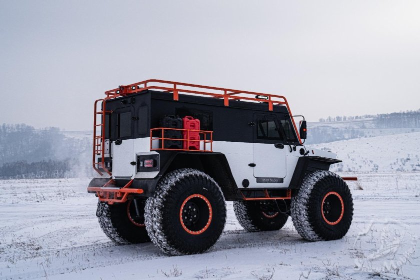 Снегоболотоход Русак 8