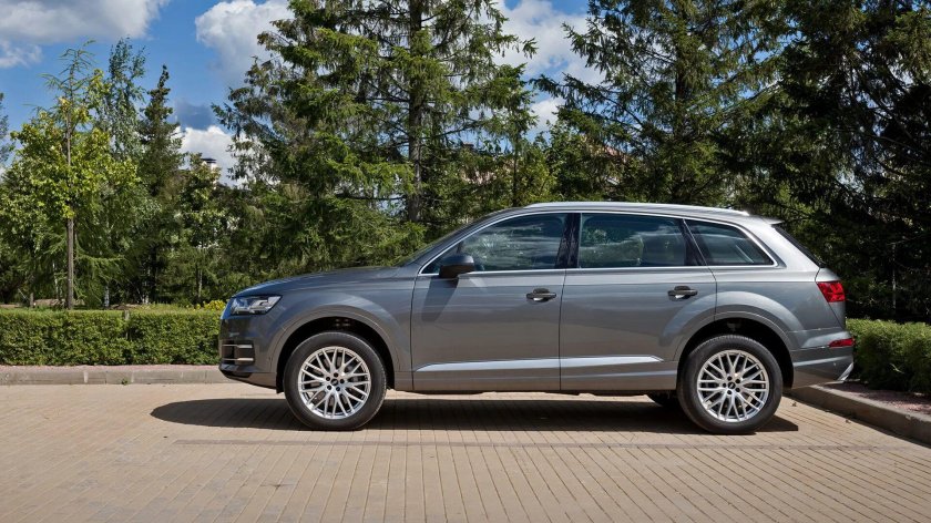 Ауди q7 клиренс
