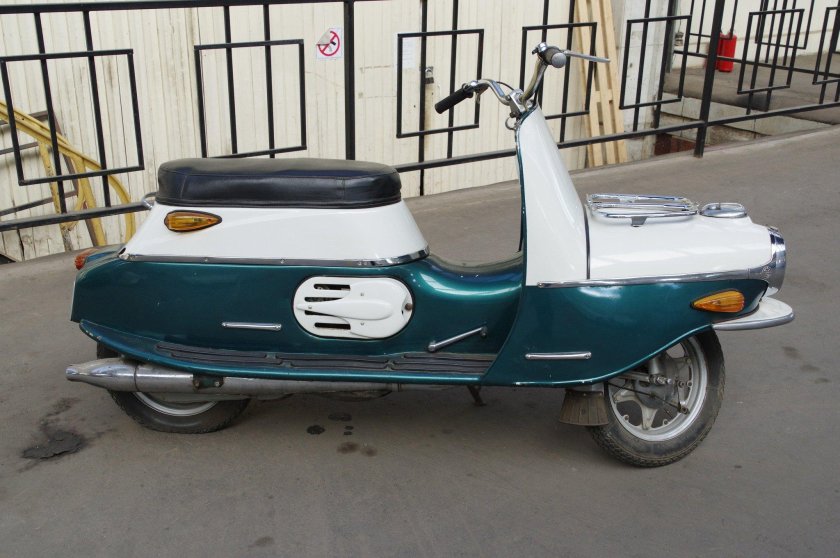 Мотороллер Чезета 502