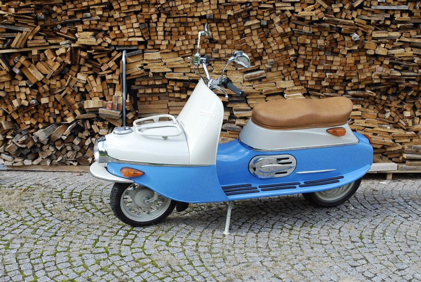 Мотороллер Чезета