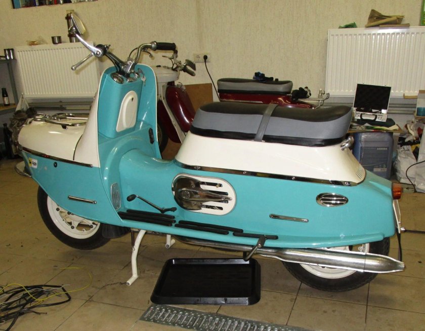 Мотороллер Чезета 502