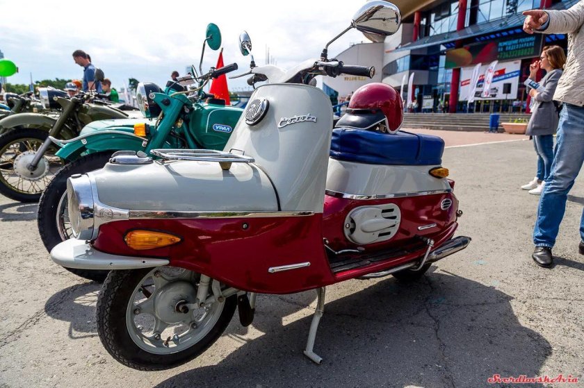 Мотороллер Чезета 502