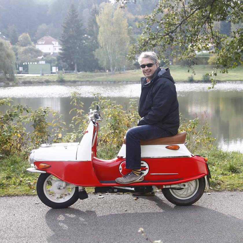 Мотороллер Чезета