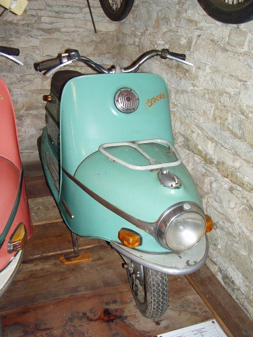 Мотороллер Чезета 175