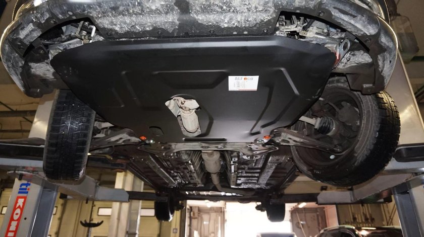 Защита двигателя снизу Ланос