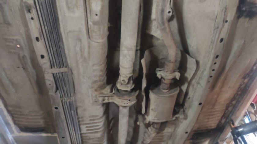 Ниссан куб вид снизу