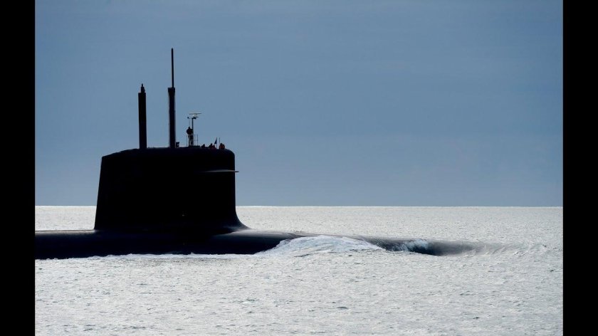 Атомная подводная лодка всплытие