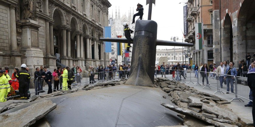 Милан подводная лодка в центре Милана