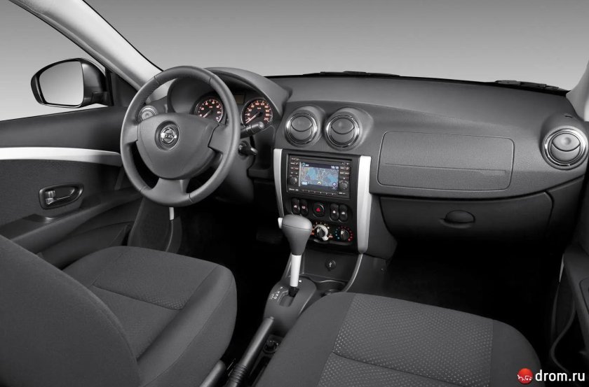 Nissan Almera 2017 салон