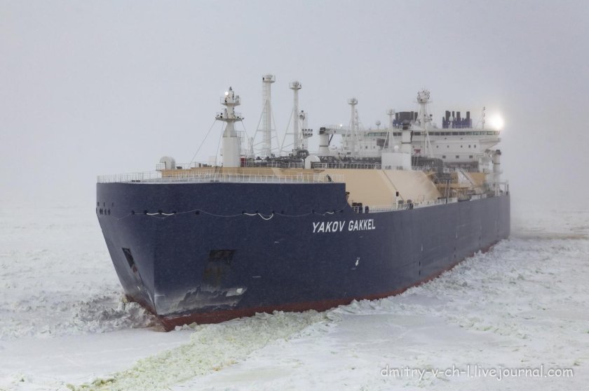 Ледокол Aker Arctic