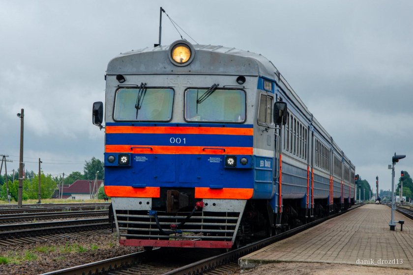 Ддб1 дизель-поезд