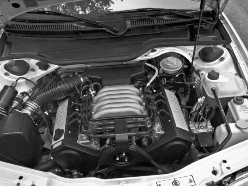 Ауди 100 с4 2.6