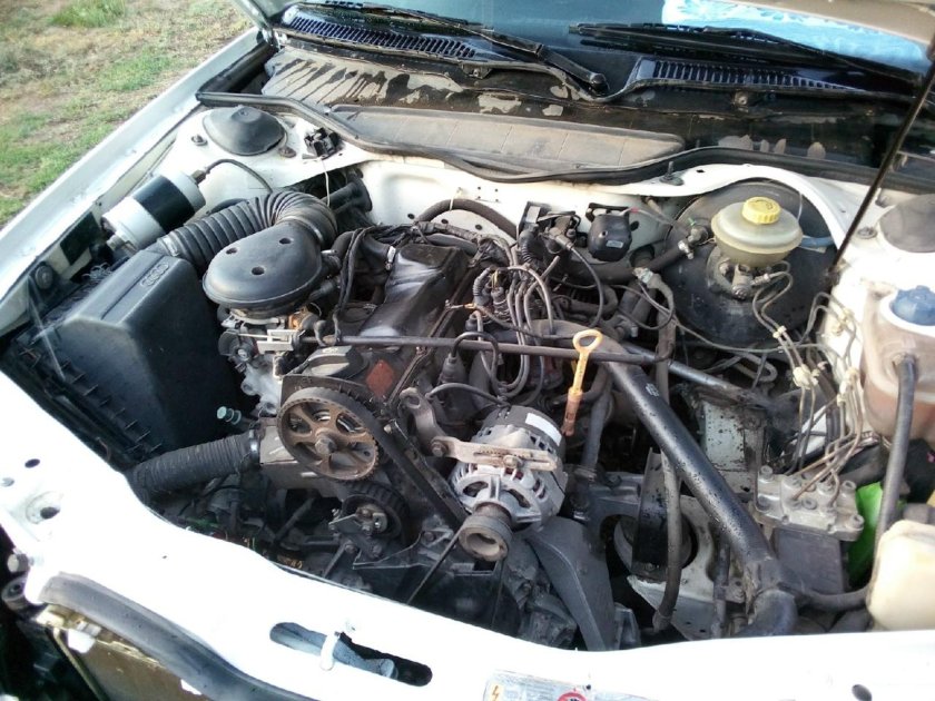 Ауди 100 с4 2.0 мотор