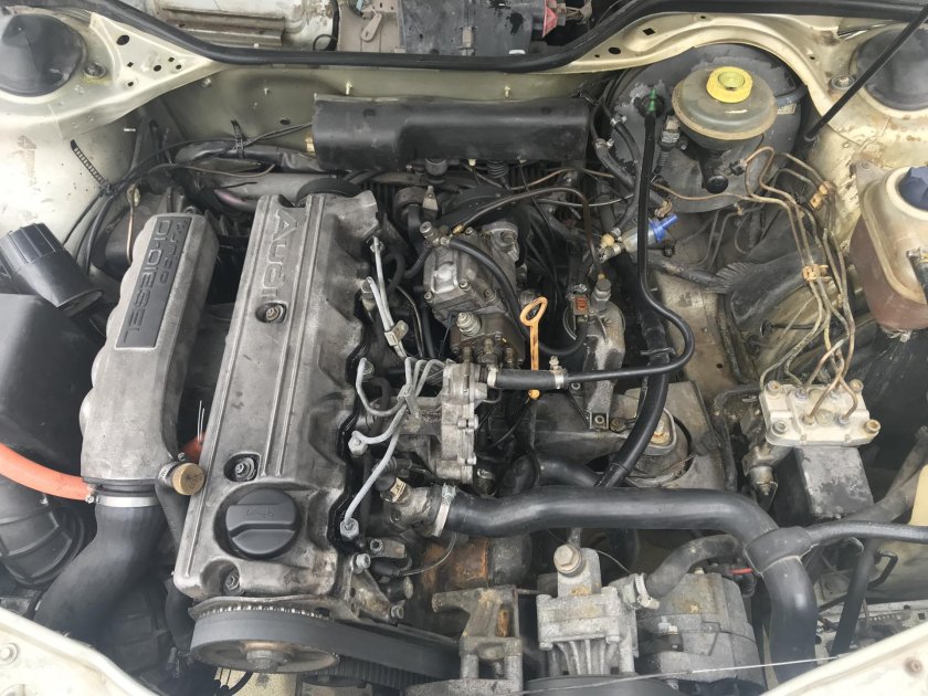 Ауди 100 2.5 дизель