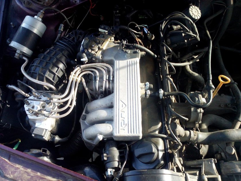 Мотор Ауди 100 2.3