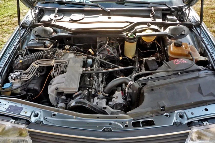 Ауди 100 мотор