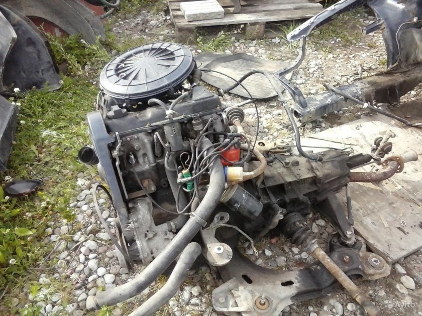 Двигатель Ауди 100 с3 1.8 бензин