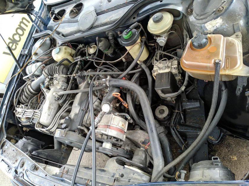 Инжектор на Ауди 100 2.3