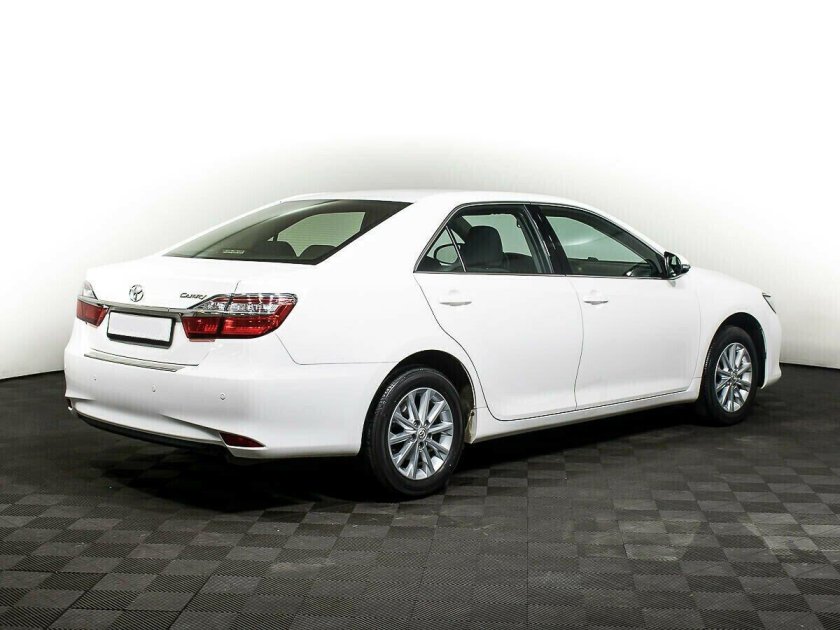 Тойота Камри 250 л.с