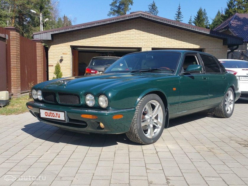Jaguar XJR x308