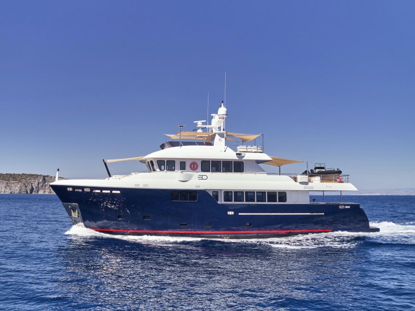 Моторная яхта Дарвин 86