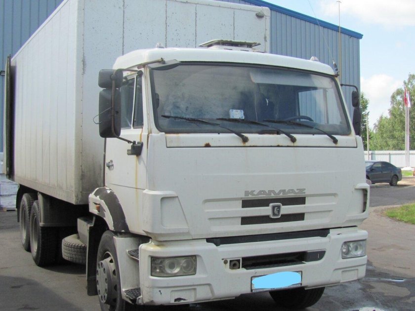 КАМАЗ 65115 изотермический
