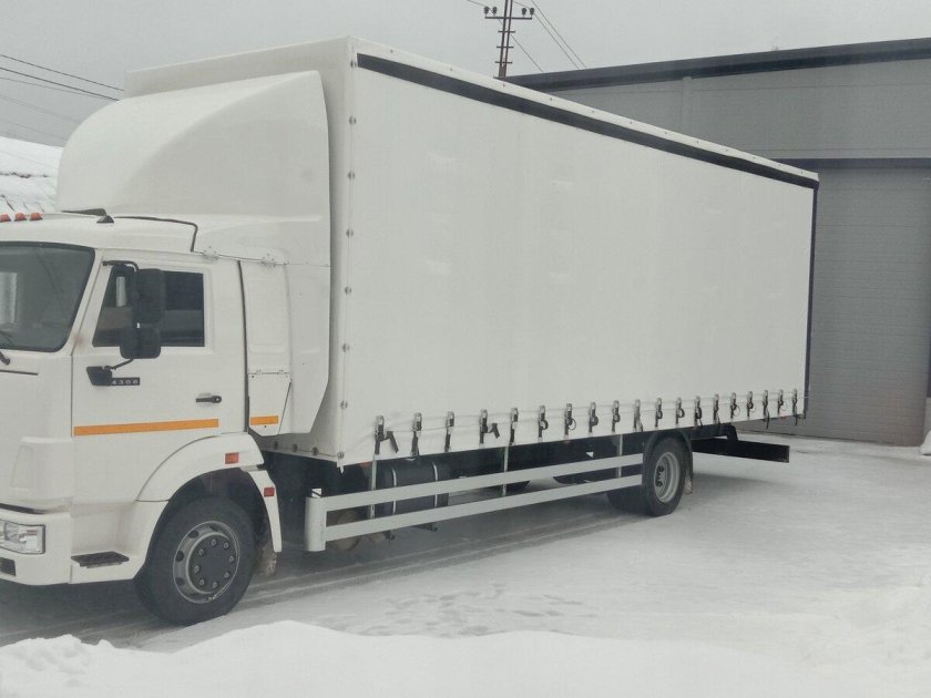 КАМАЗ 4308 белый тент
