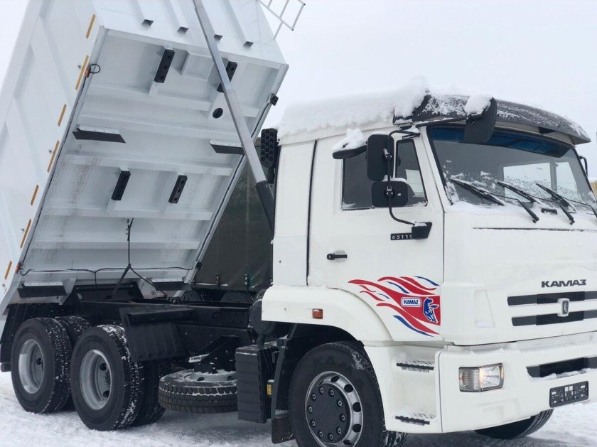 КАМАЗ 65115 самосвал белый