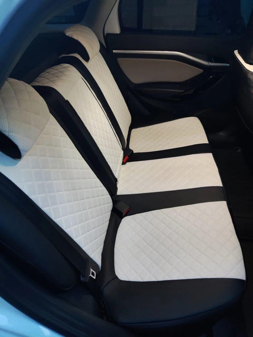 Чехлы Веста св