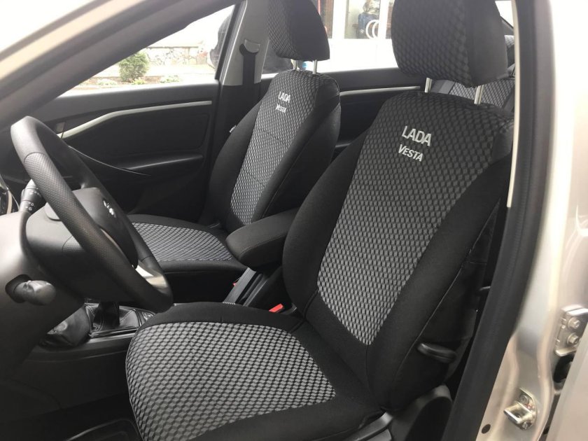Авточехлы на Лада Веста седан жаккард