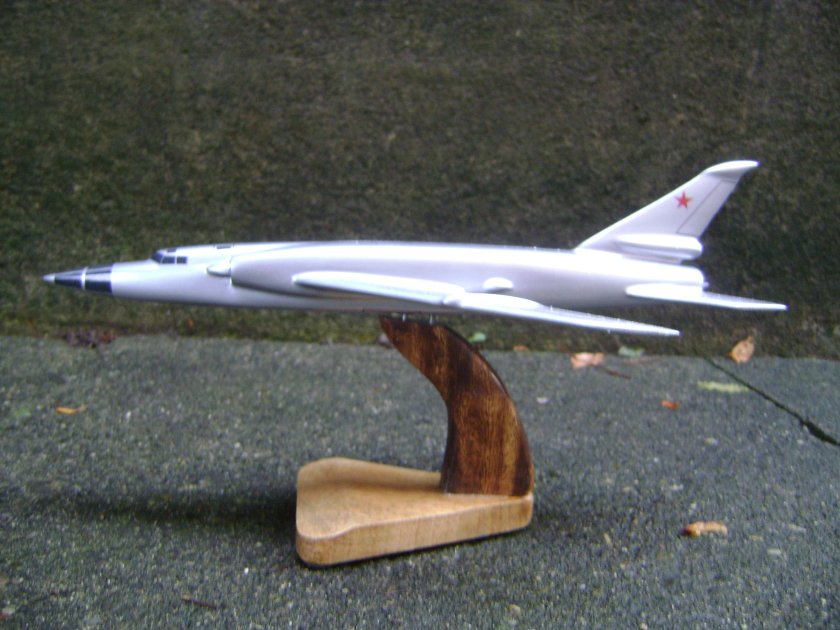 Туполев ту-98