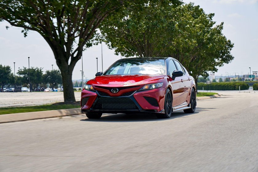 Тойота Камри ТРД 2020