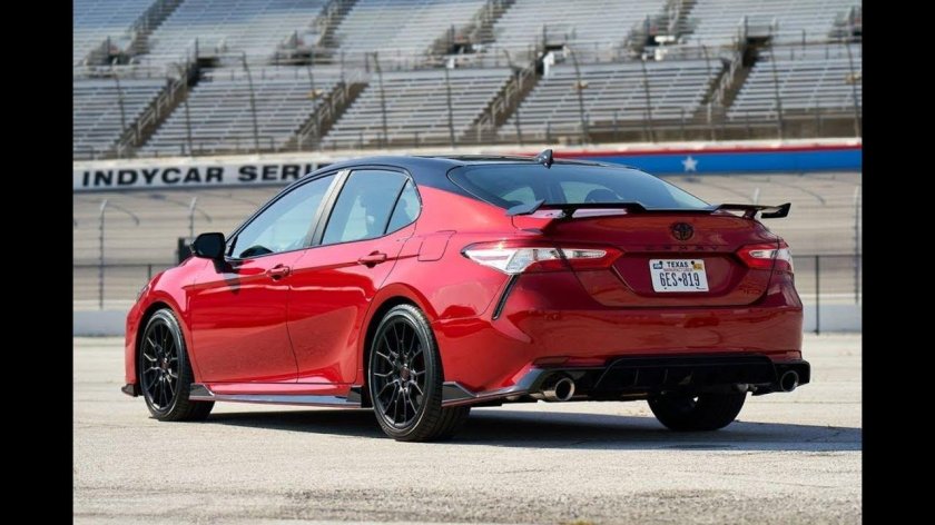 Toyota Camry TRD 2020