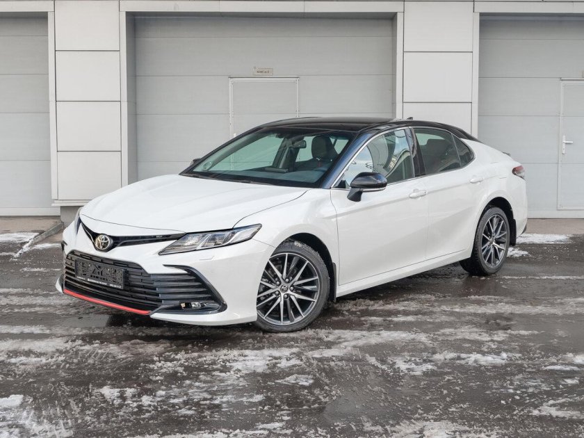 Toyota Camry 2020 — 2024 xv70 Рестайлинг