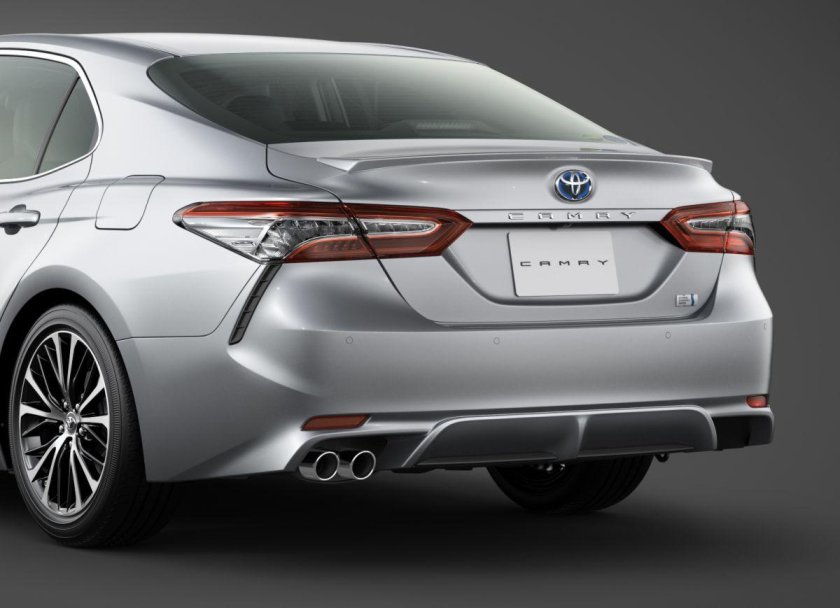 Toyota Camry 2021 Sport